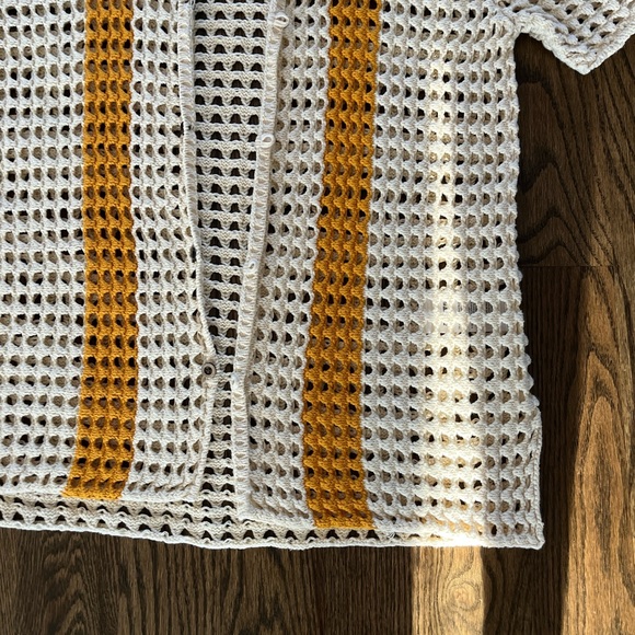 Urban Outfitters Cream / Gold Crotchet Button Up Short Sleeve Shirt - Picture 5 of 6